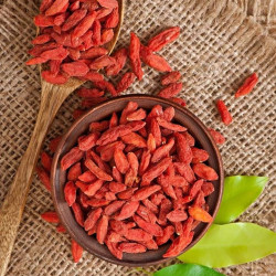 Ковбаса сиров'ялена Goji з ягодами годжі