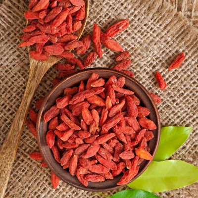 Ковбаса сиров'ялена Goji з ягодами годжі