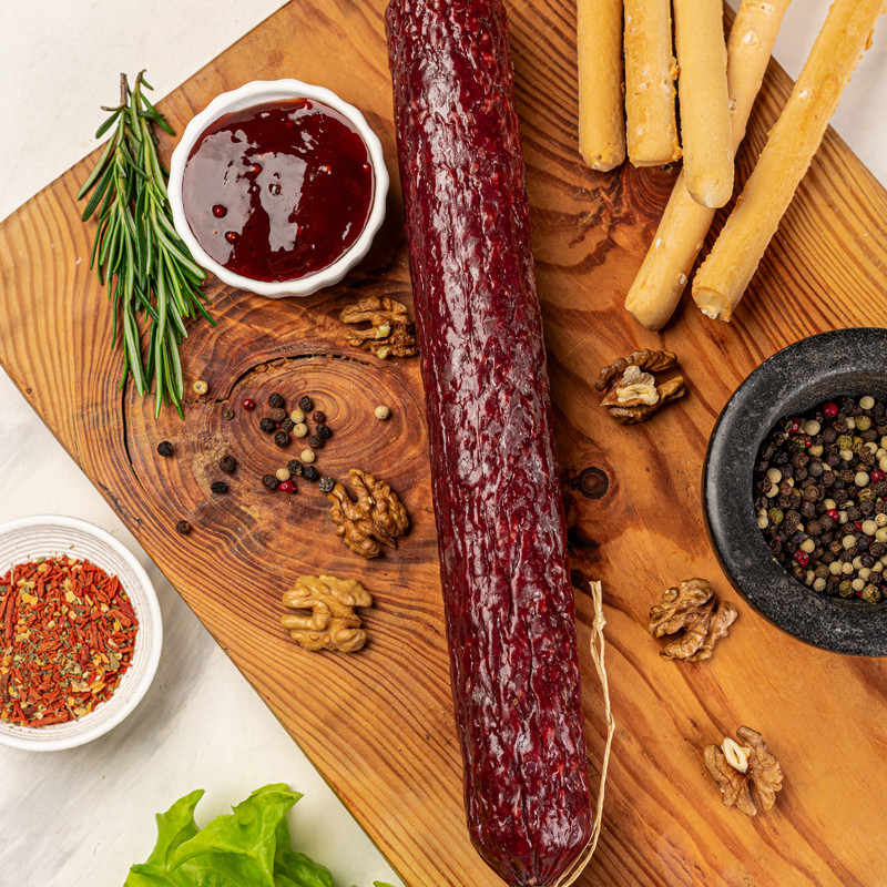 Салями сыровяленая с пармезаном и грецким орехом